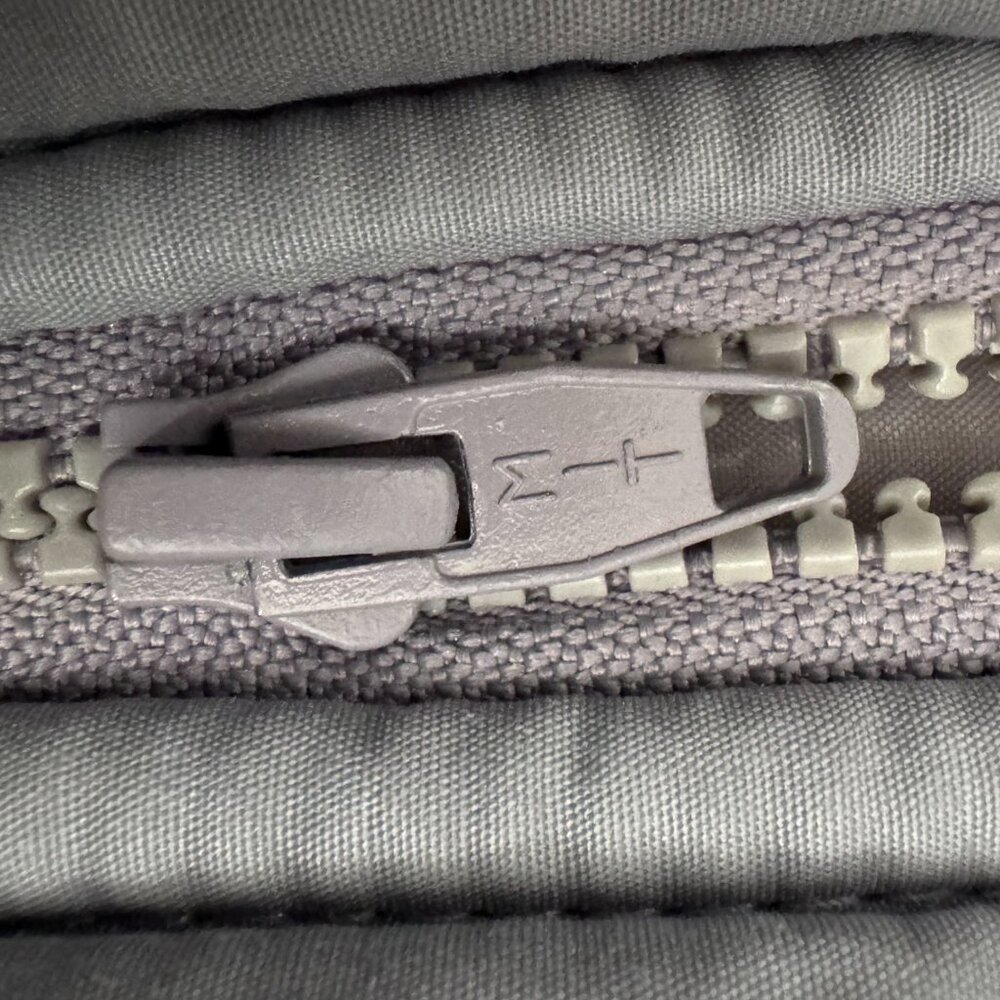 Mauve Gray/Lavender‎ Insulated Vest Fair Isle Knit Collar Medium - Picture 11 of 13